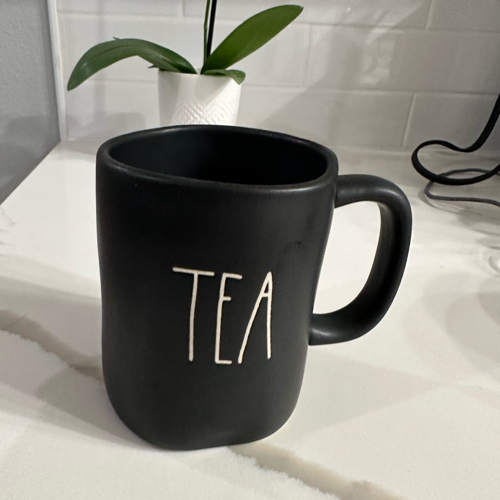 Rae Dunn Tea Mug